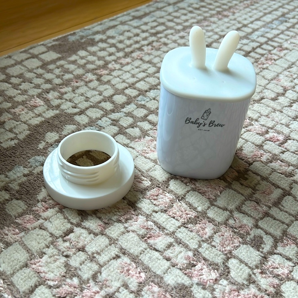 Baby Brew Portable Bottle Warmer and Como Tomo Adapter
